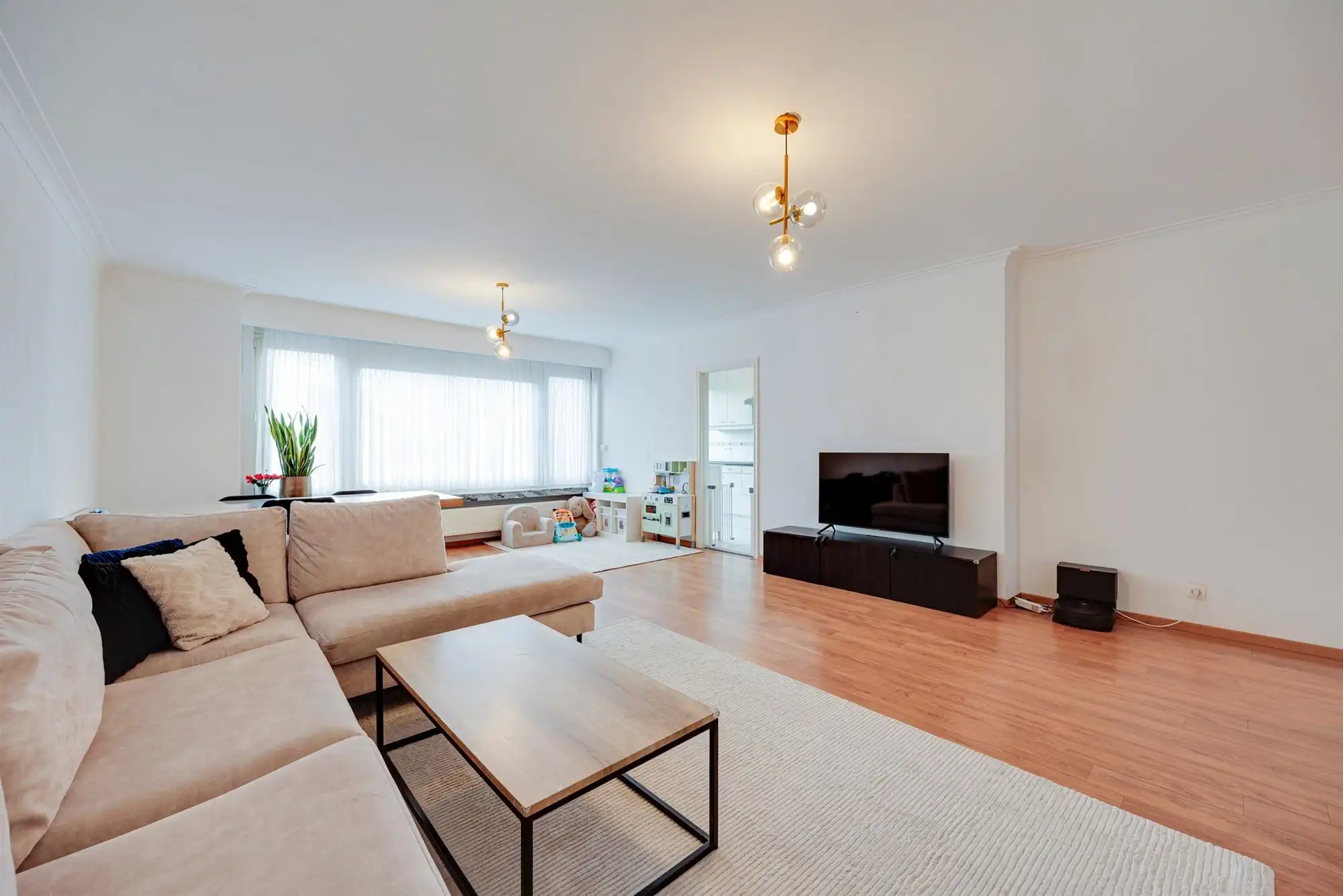 Prachtig appartement met 2 slaapkamers, terras en garagebox! foto 5