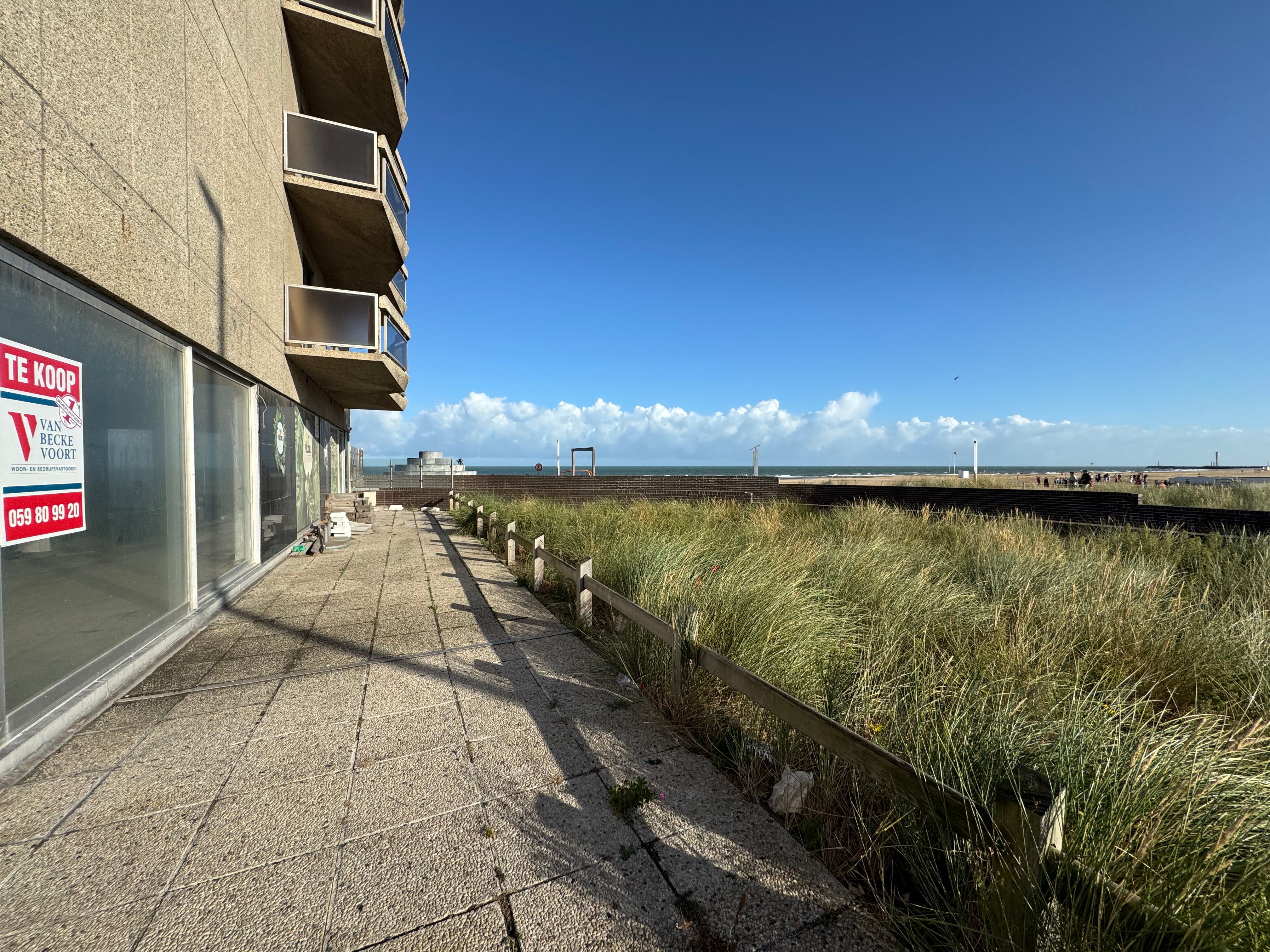 Handelsgelijkvloers 385m² Zeedijk foto 16