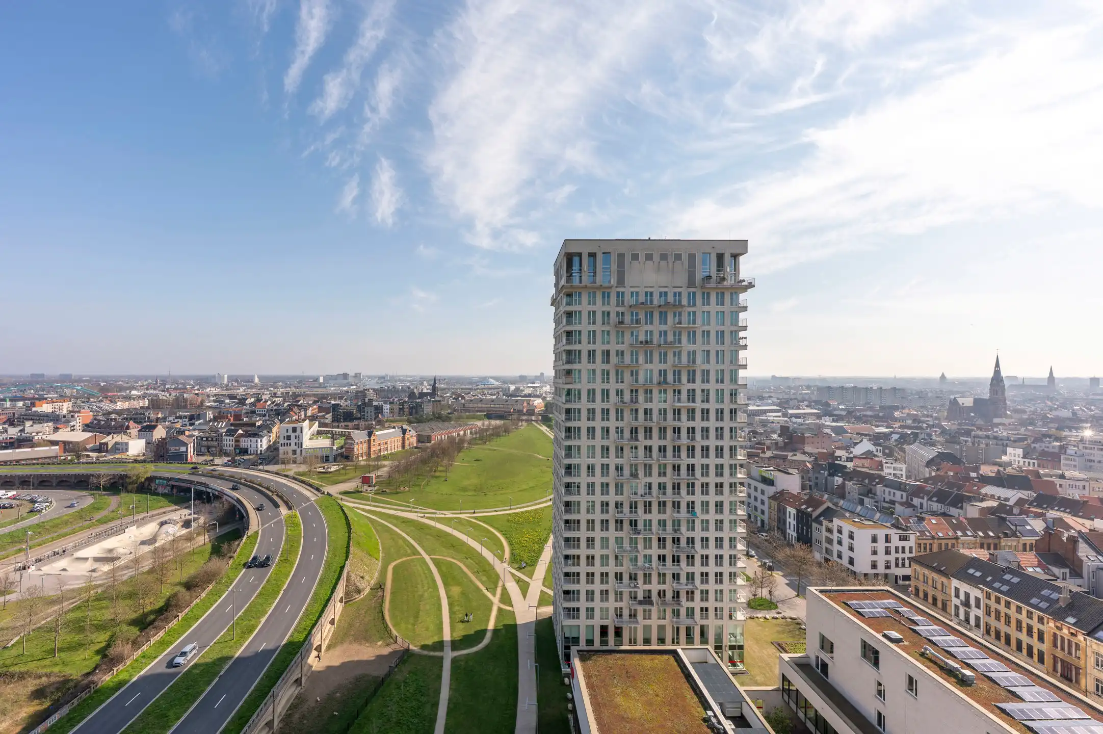Hoekappartement met panoramisch terras 15 m² foto 13