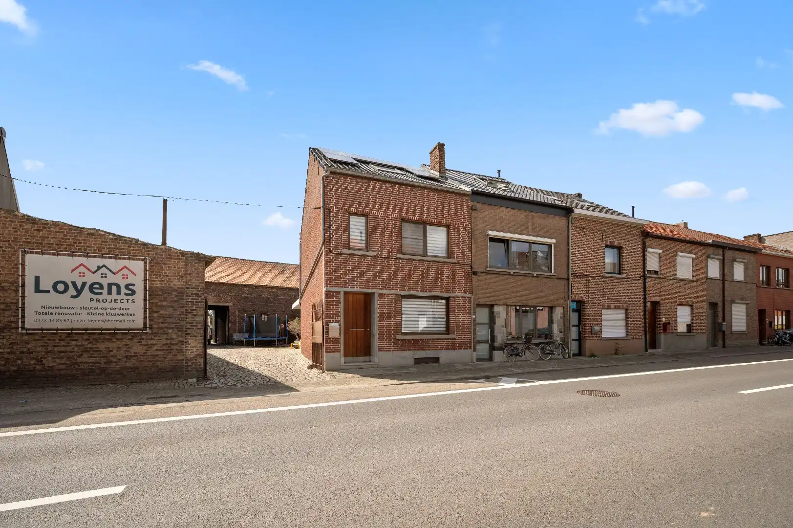 Unieke eigendom met instapklare woning, bijgebouw en uitzonderlijk potentieel op ruim perceel foto 2