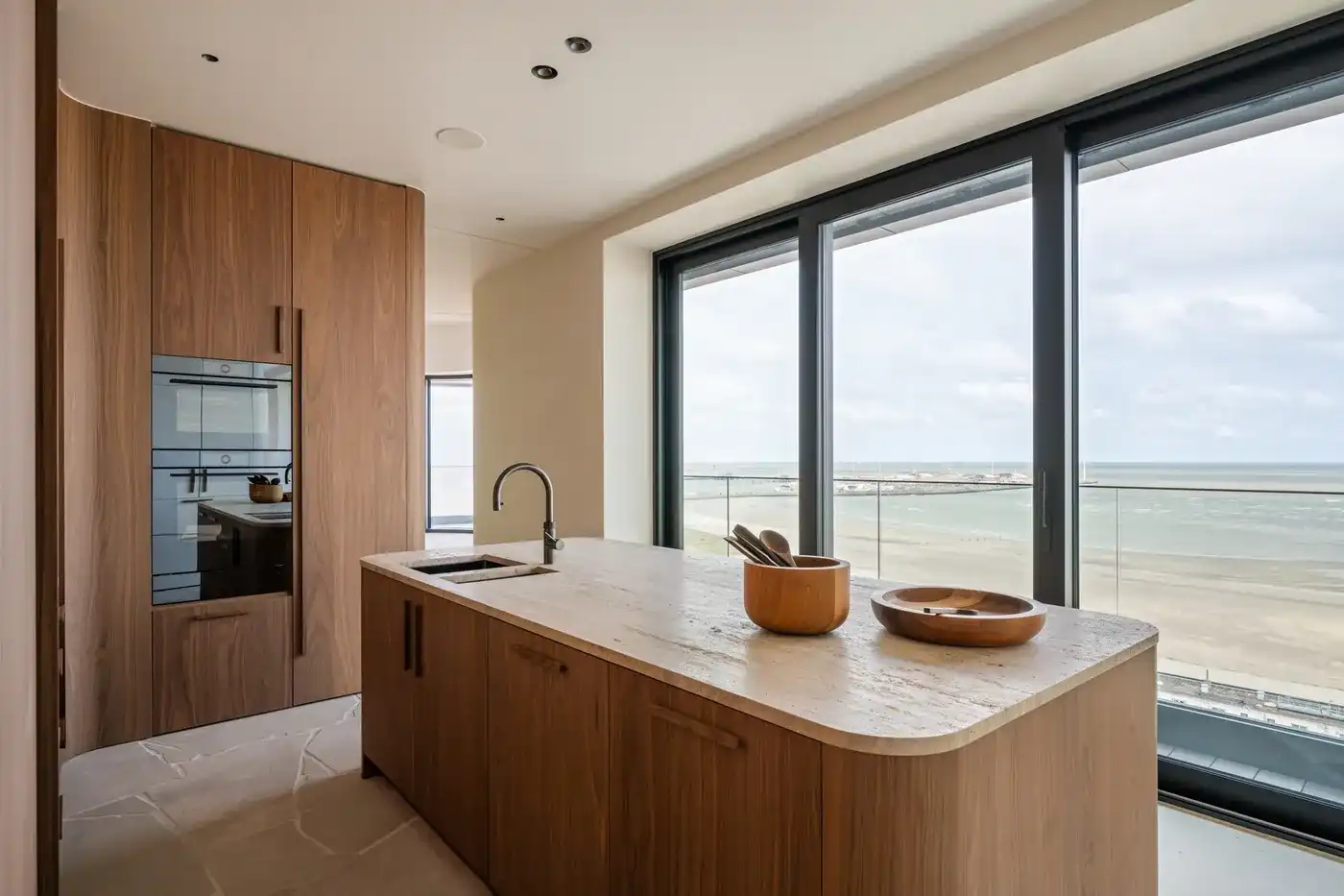 Het hoogste Penthouse van Knokke - volledig plateau met 360° uitzicht en een topnotch afwerking. foto 9