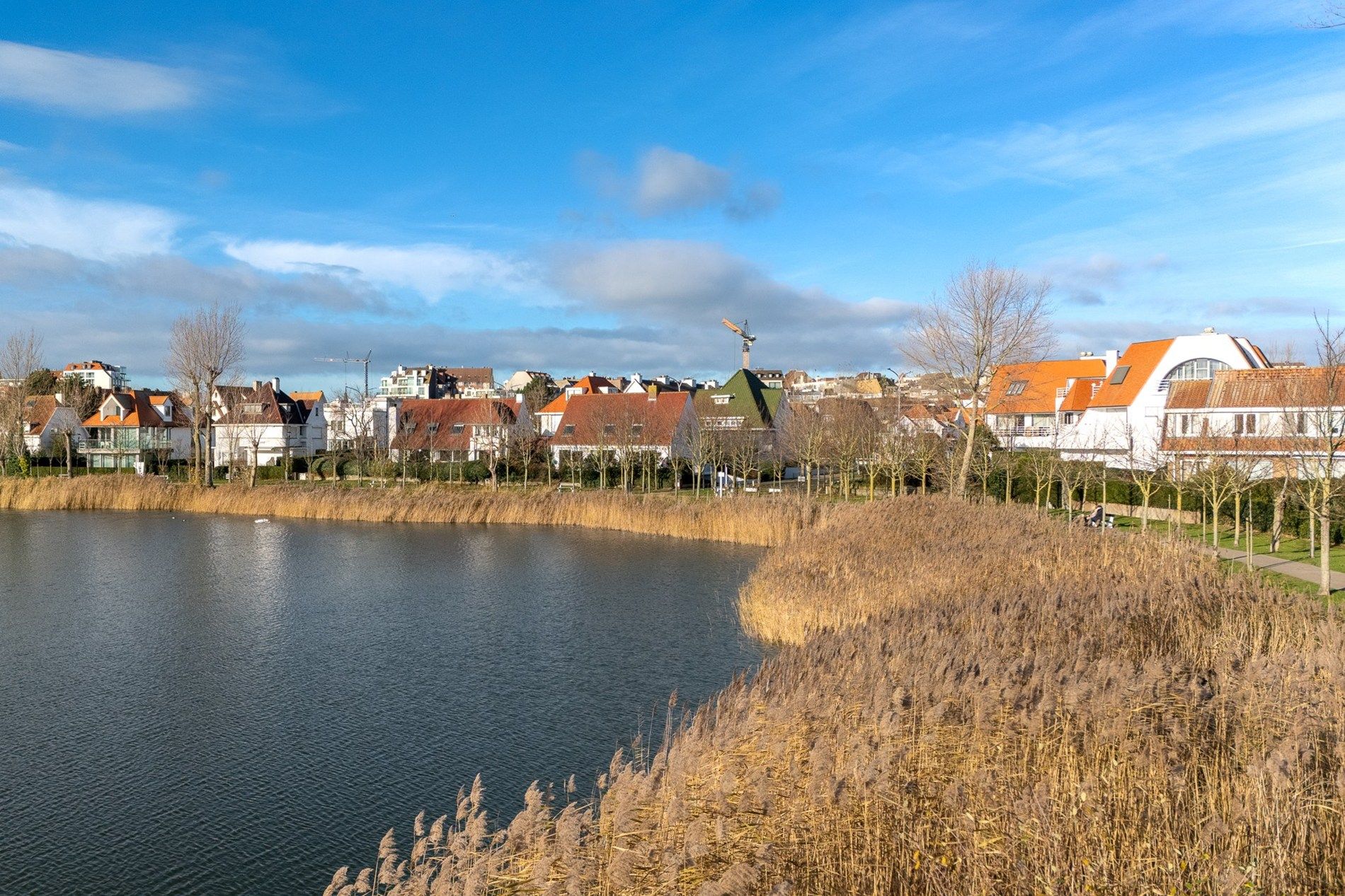Mooi gelegen appartement met een panoramisch open zicht foto 20
