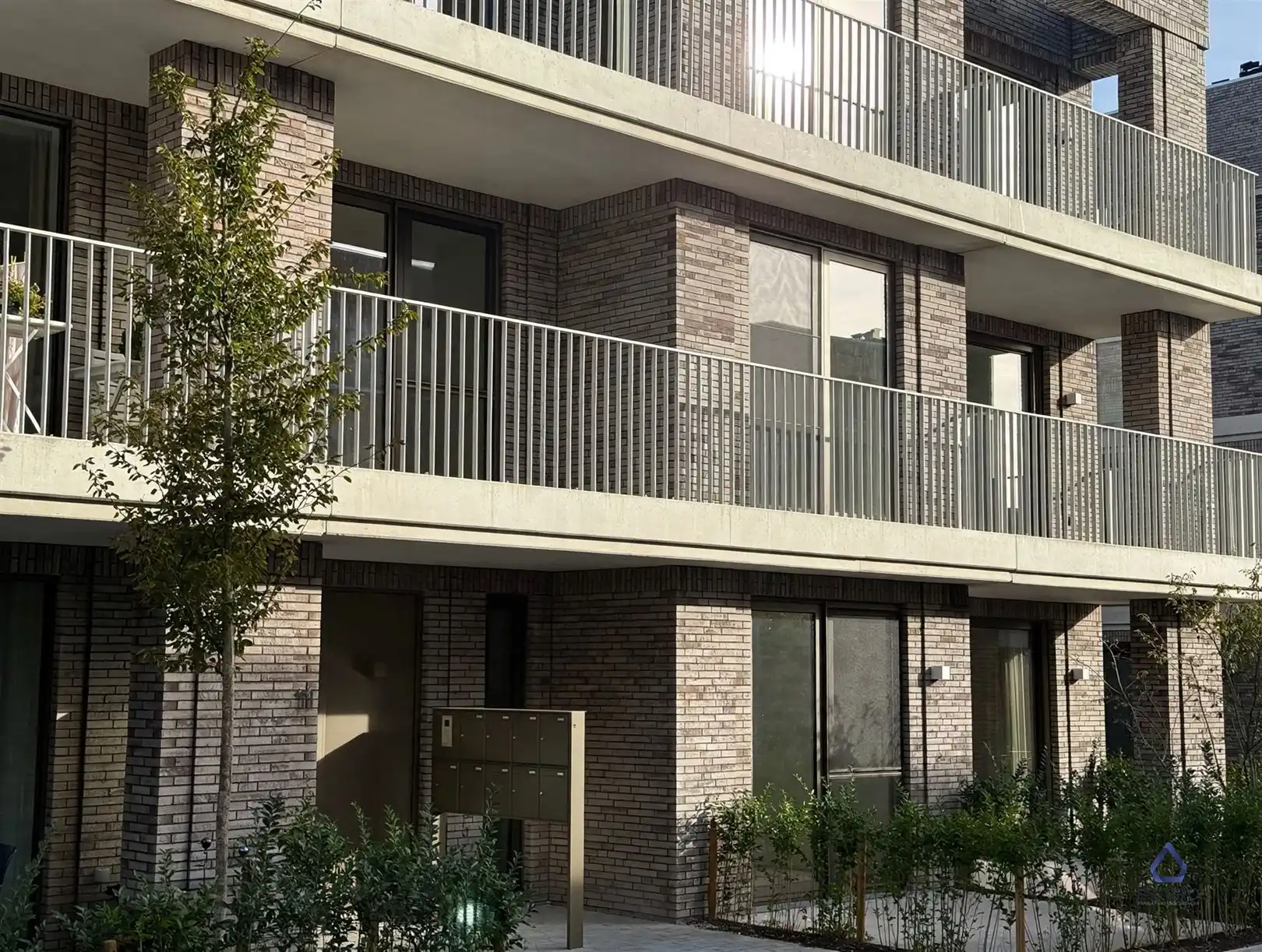 Nieuw duplexappartement met dubbel terras en garage foto {{pictureIndex}}