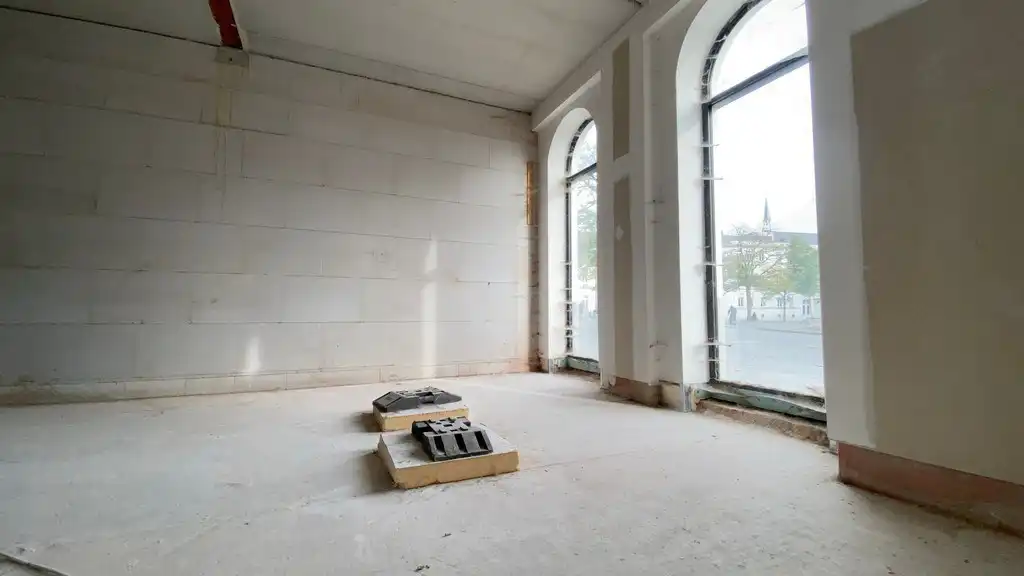 Handelsruimte te koop op Sint-Pietersplein in Gent foto 7