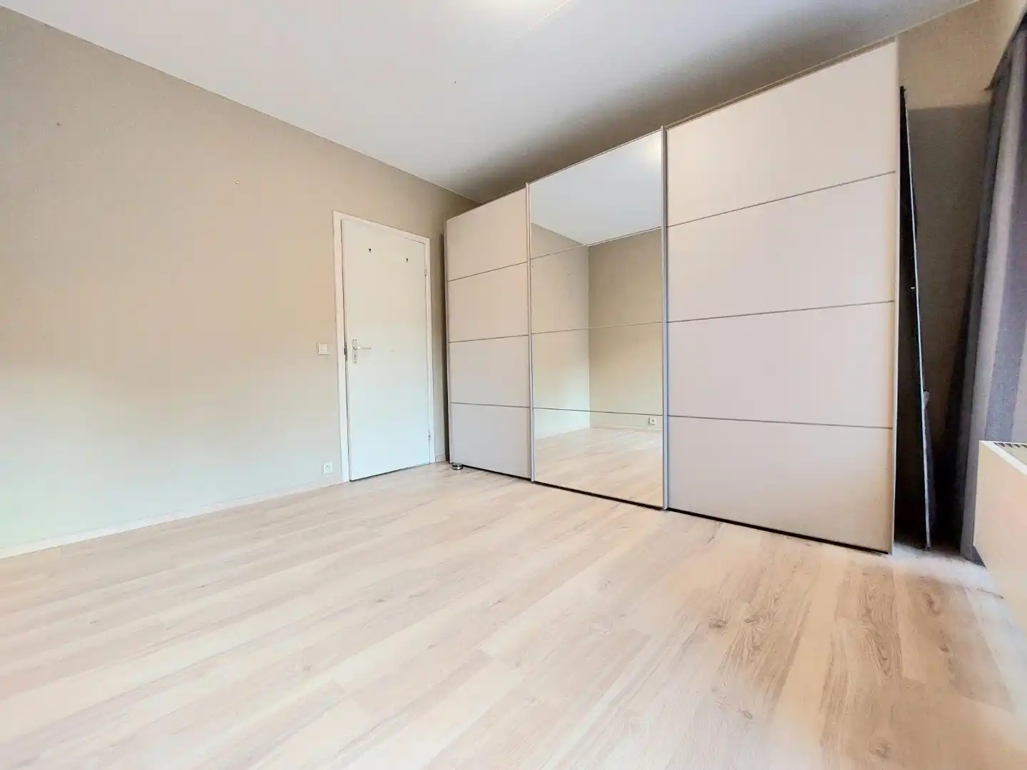 Instapklaar gelijkvloersappartement foto 8