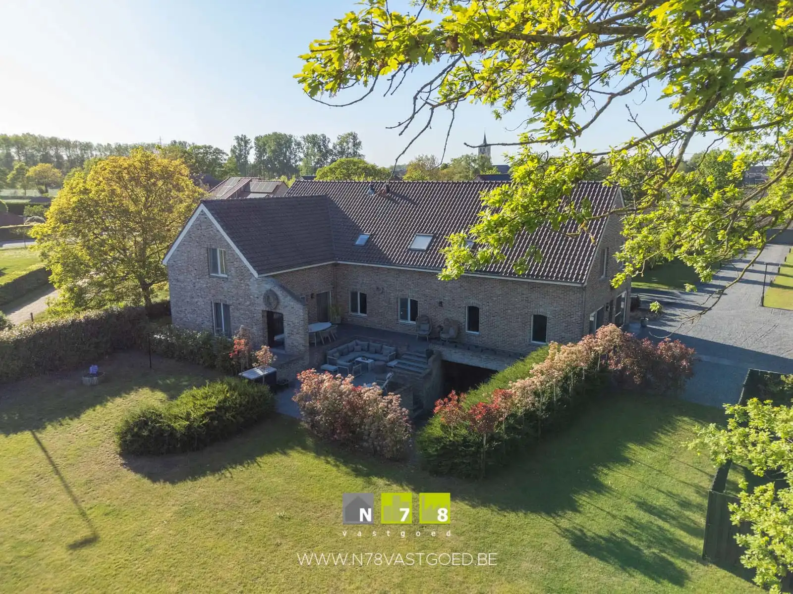 Gebouw te koop 3960 Bree