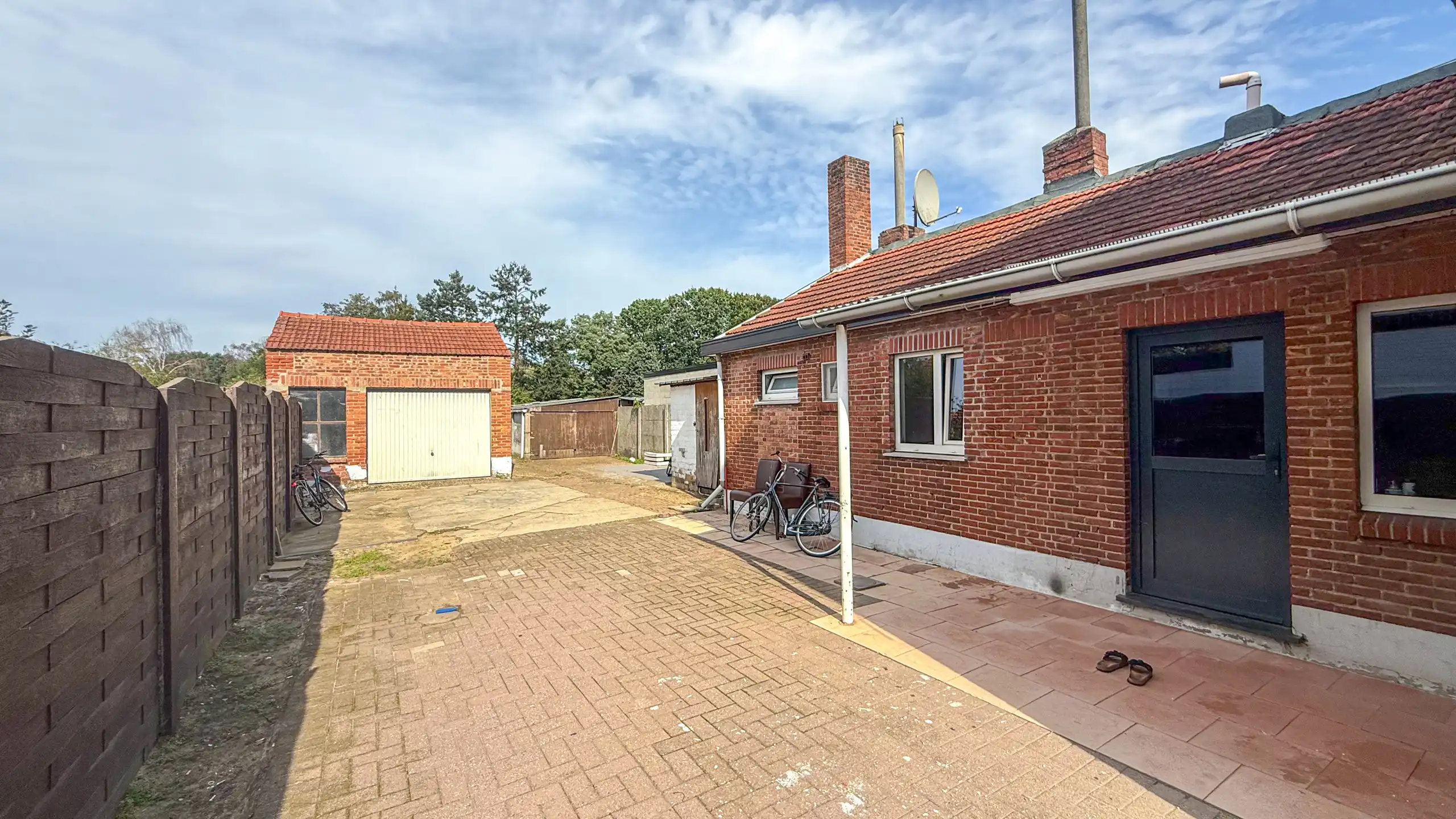 Volledig vernieuwde woning met 4 slp en uitstekende ligging! foto 31