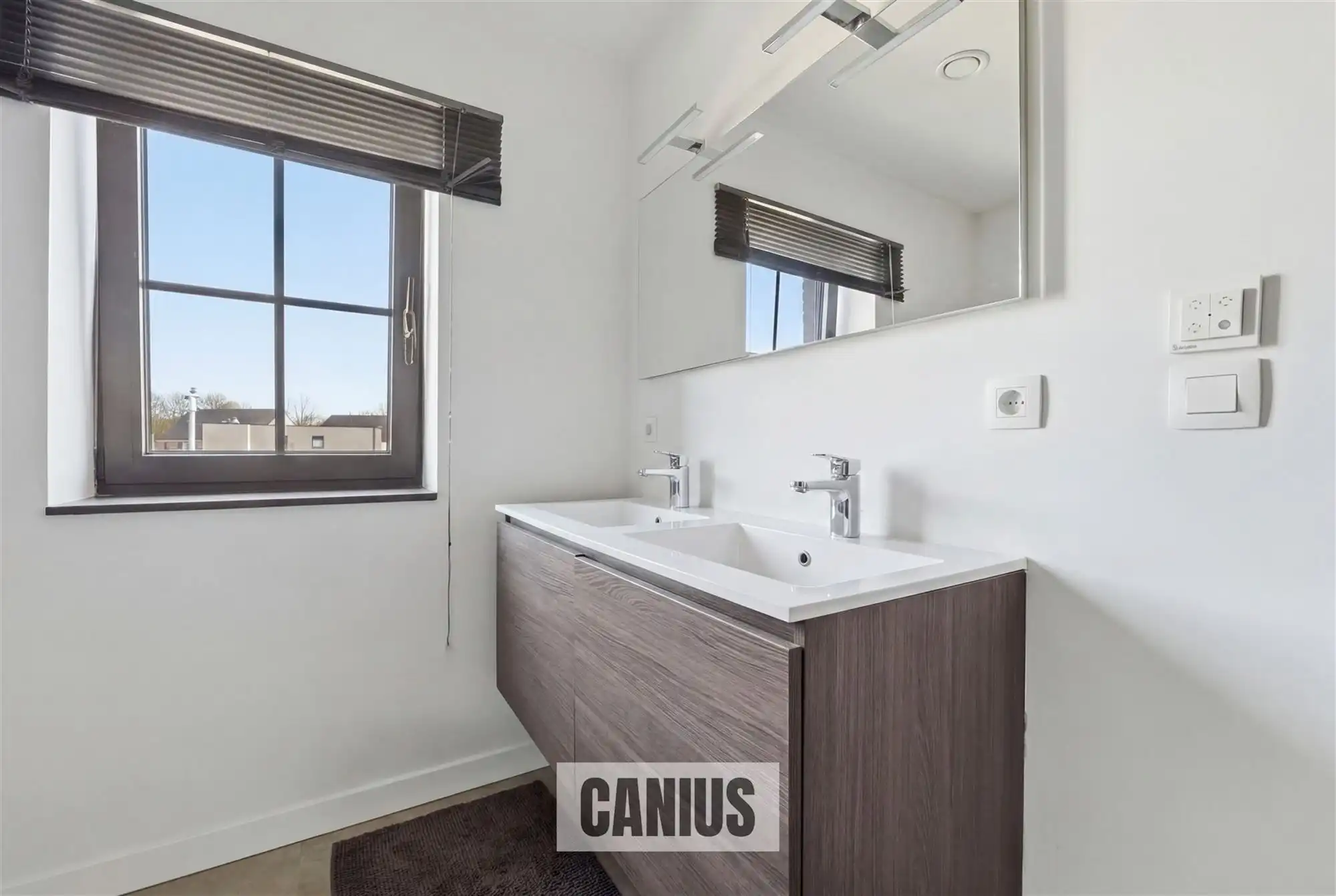 INSTAPKLARE WONING MET 3 SLKS & TUIN foto 14