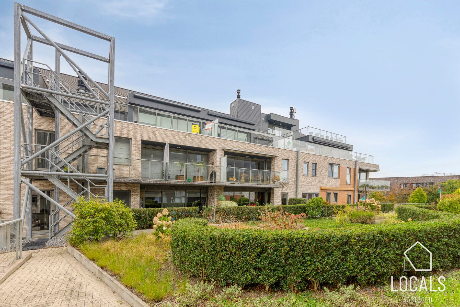 Ruim 2-slpk appartement met terras in centrum Ninove foto 19