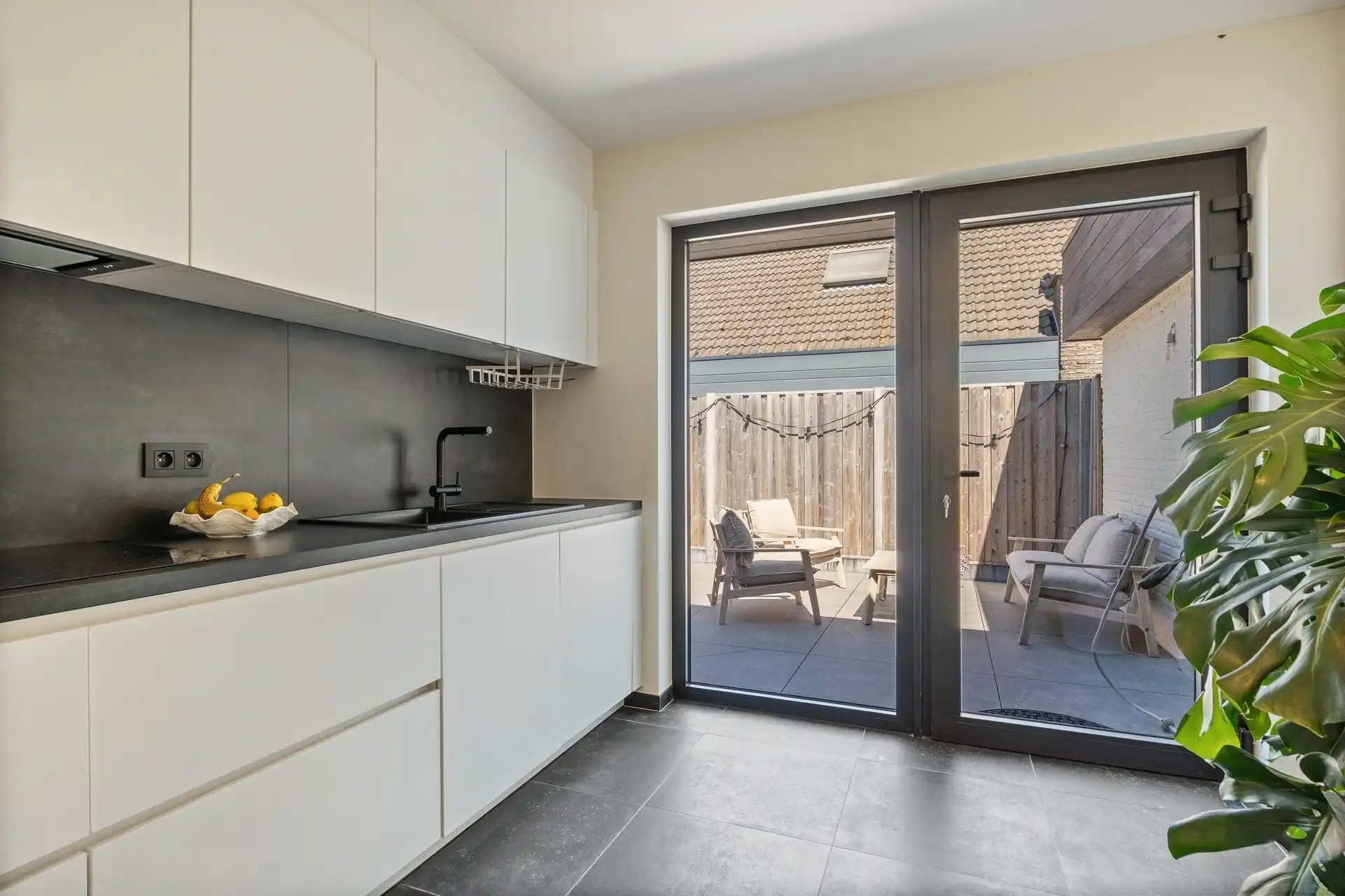 Prachtig vernieuwde, energiezuinige bungalow. foto 27
