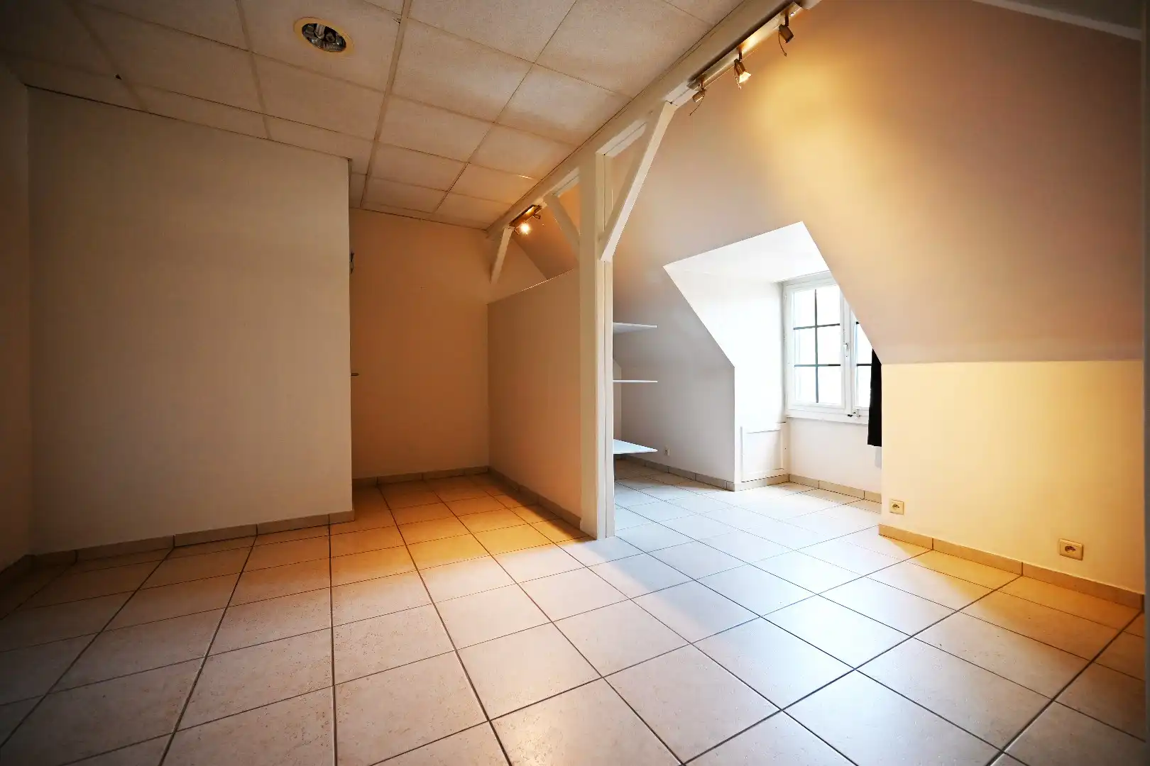 Ruim charmant appartement met 2 slpks & mogelijkheid garage te Kaprijke (Bentille)   foto 3