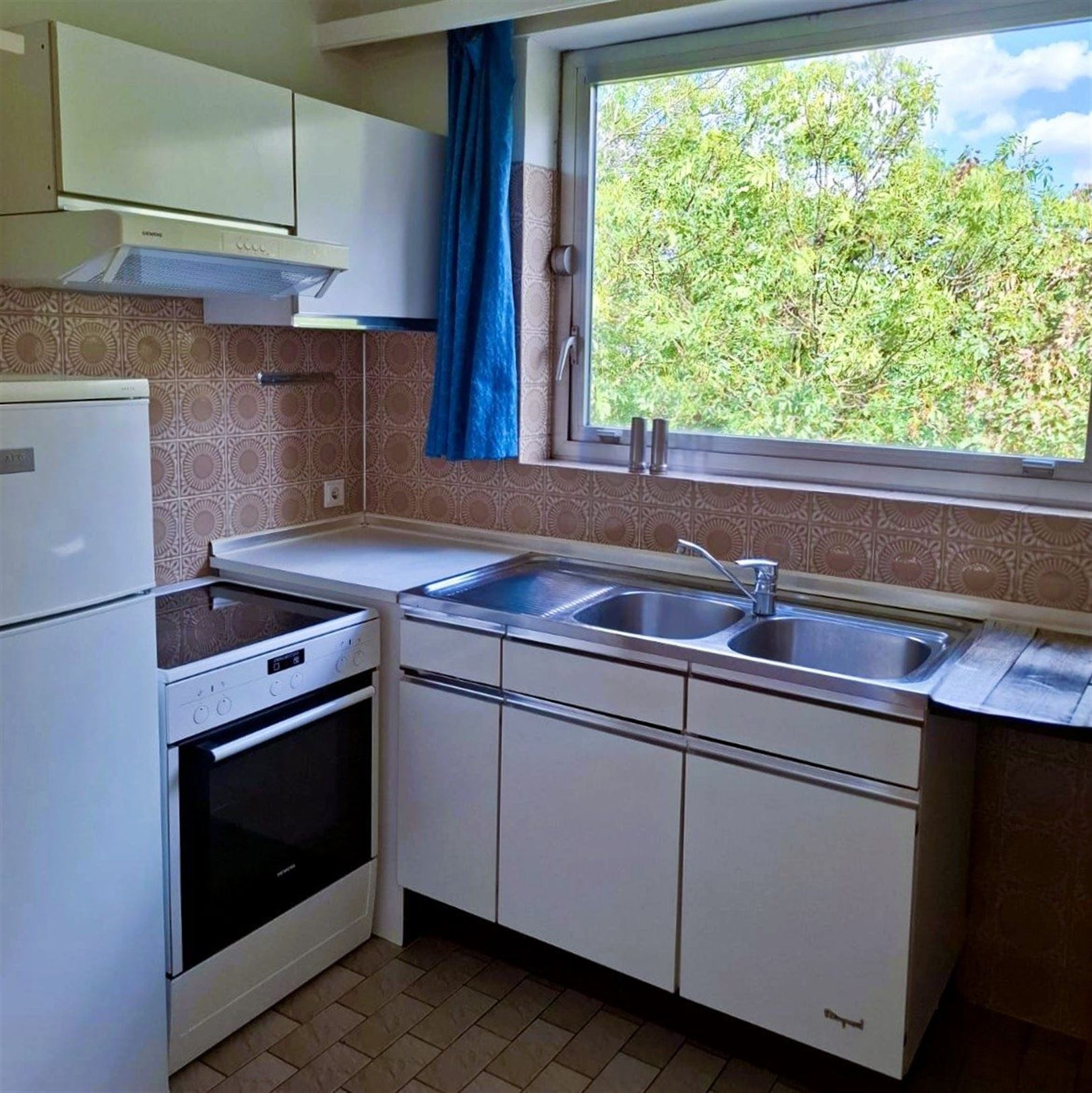 Appartement - 1 slpk- 6de verdieping - terras - kelder - garage optioneel foto 4