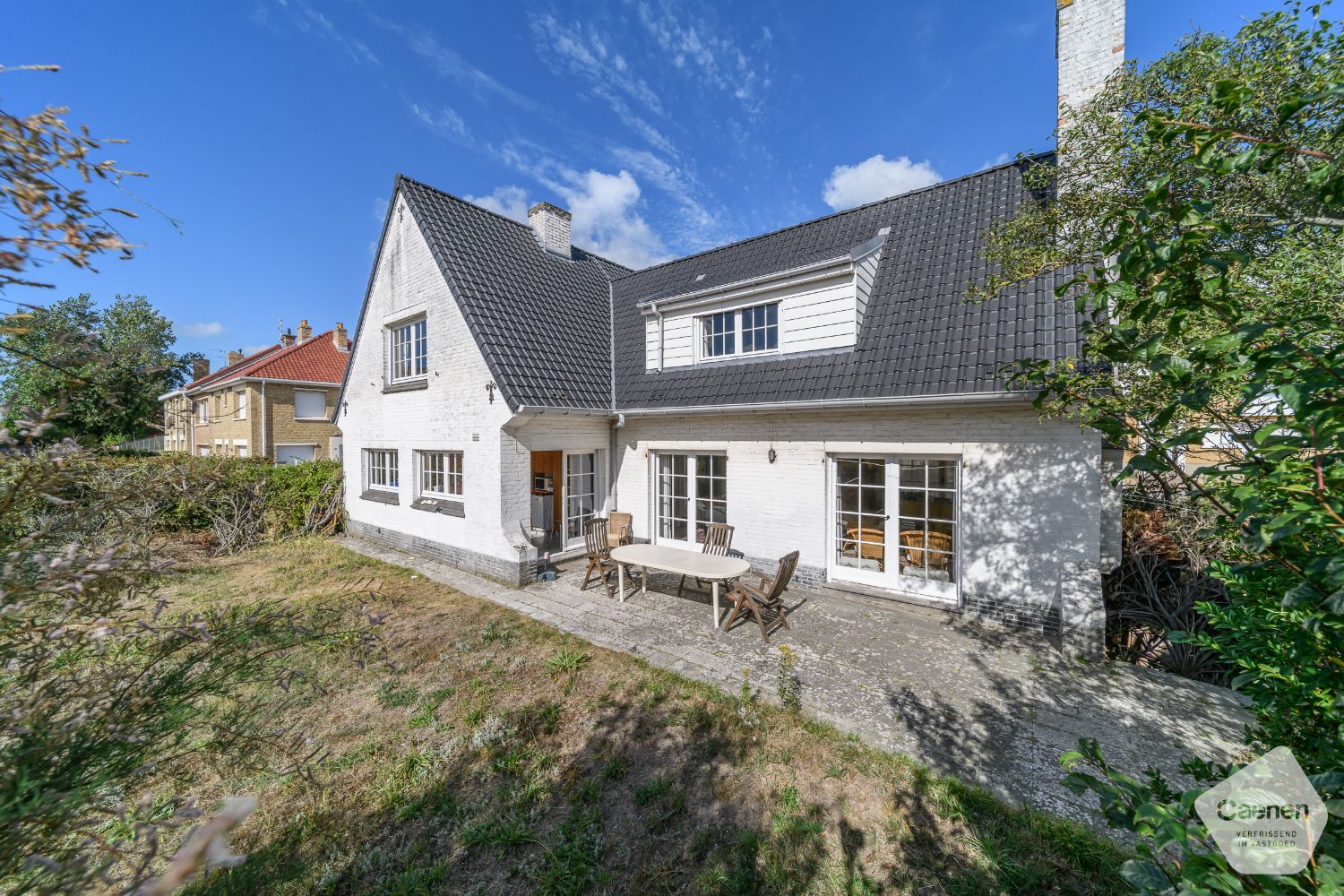 Te koop – Gezinswoning met zuidgerichte tuin en garage in Bray-Dunes foto {{pictureIndex}}