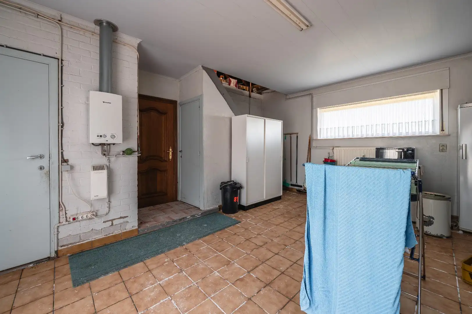 Alleenstaande woning van 291 m² met een loods van 473 m² en een schuur van 189 m² foto 25