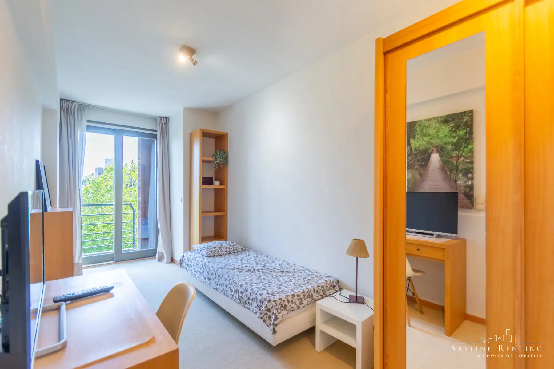 2 slaapkamer gemeubeld appartement met terras foto 10