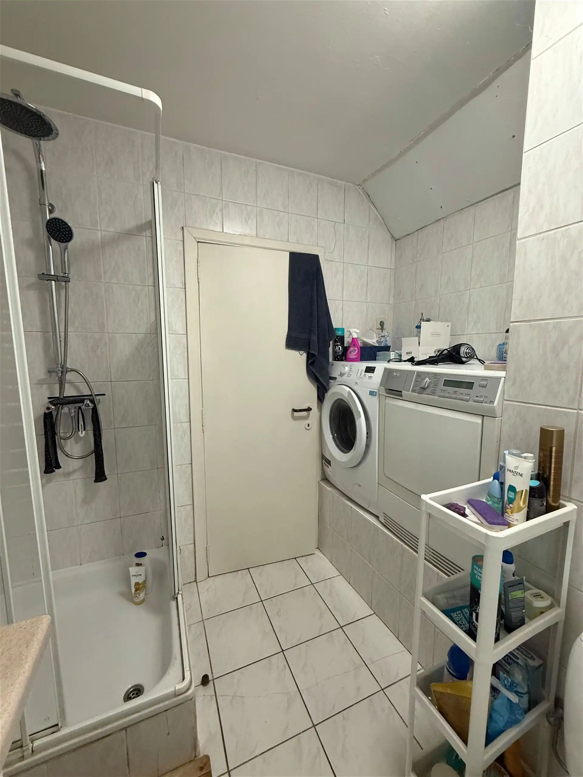 Appartement met 2 Slpks en tuin.  foto 9