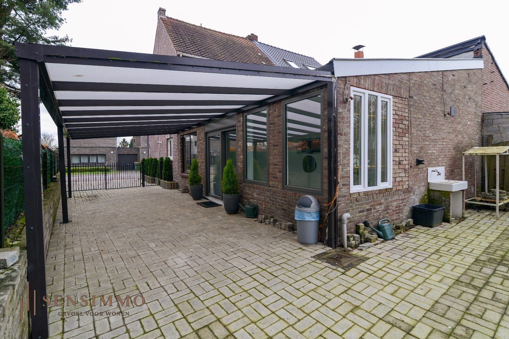 Instapklare half open bebouwing met 4 slaapkamers  in Dilsen-Stokkem foto 22