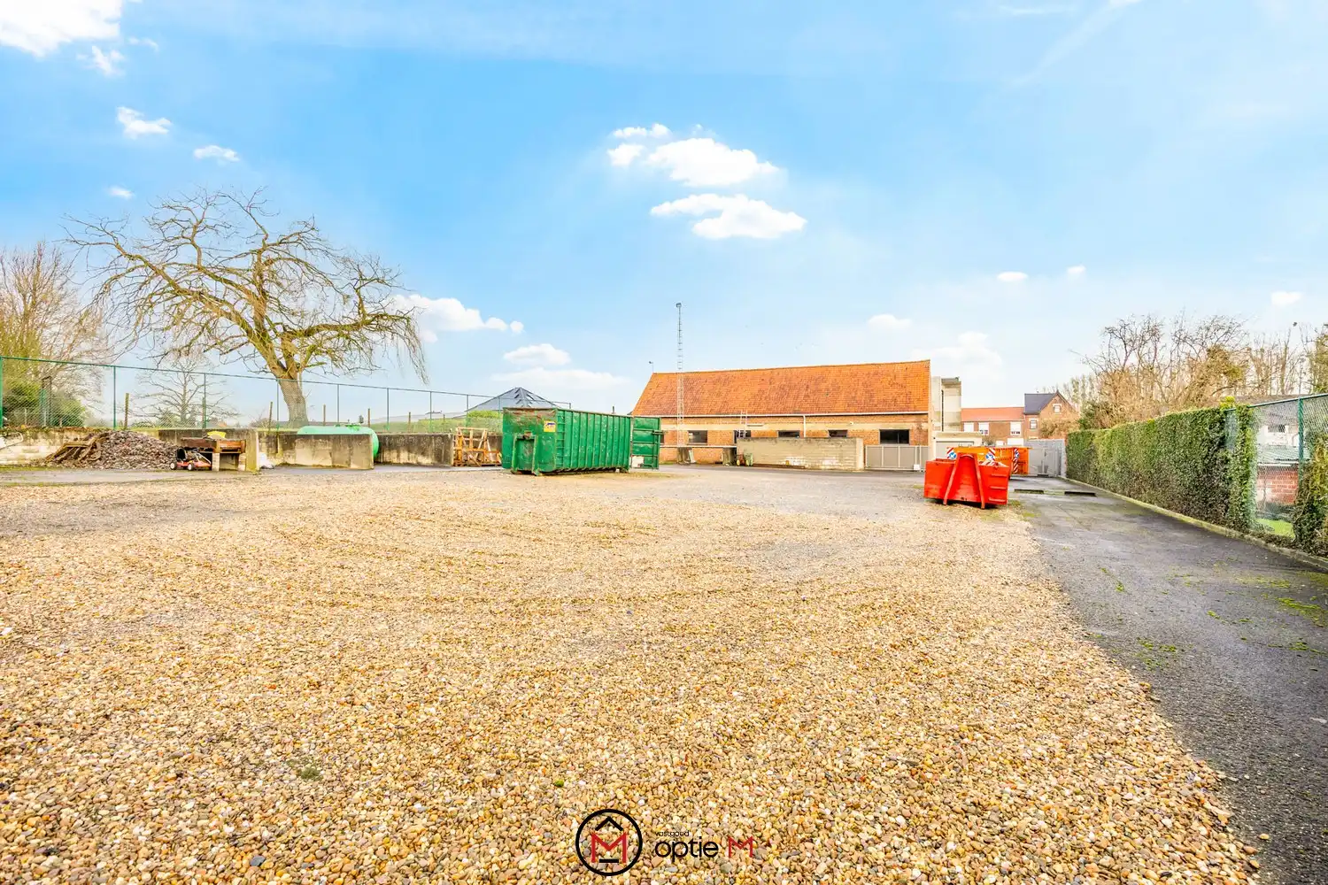 Werkplaats met loods en kantoor te koop in Bilzen foto 11