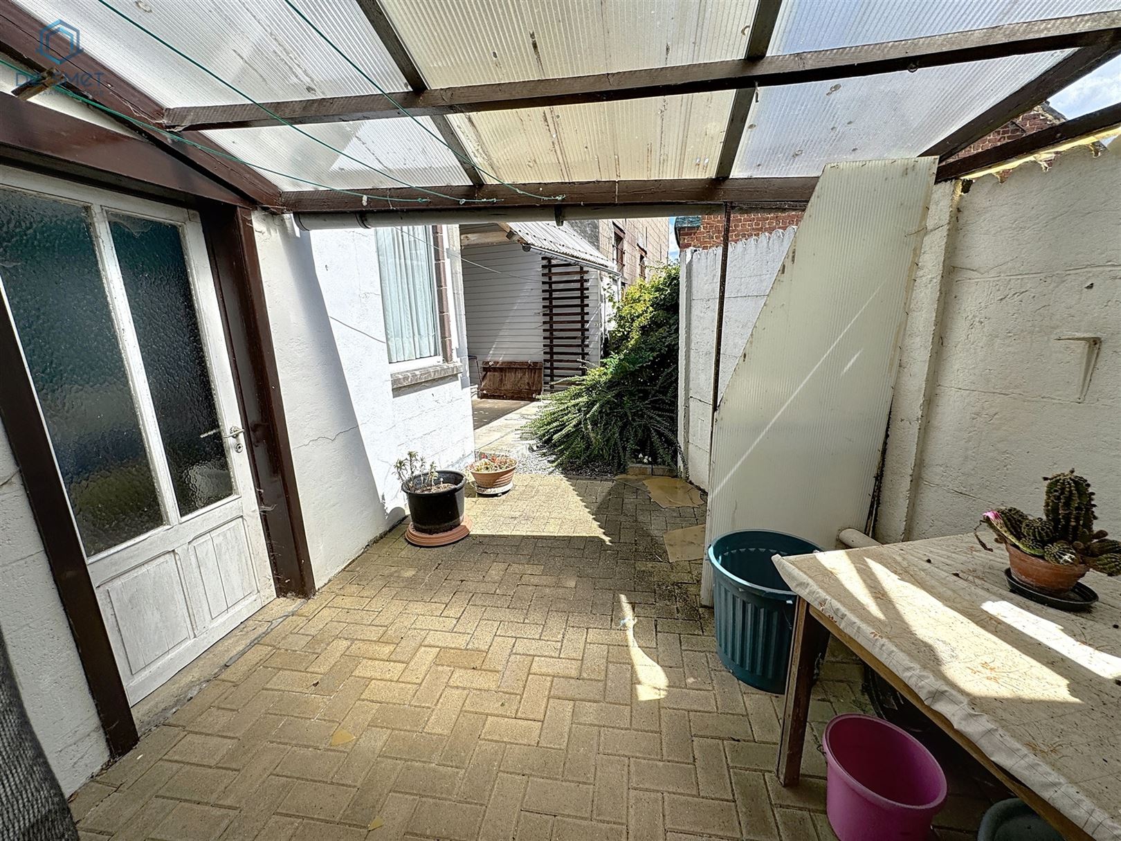 Opportuniteit! Te renoveren woning met 2 slaapkamers, garage én koertje aan de stadsrand van Geraardsbergen foto 8