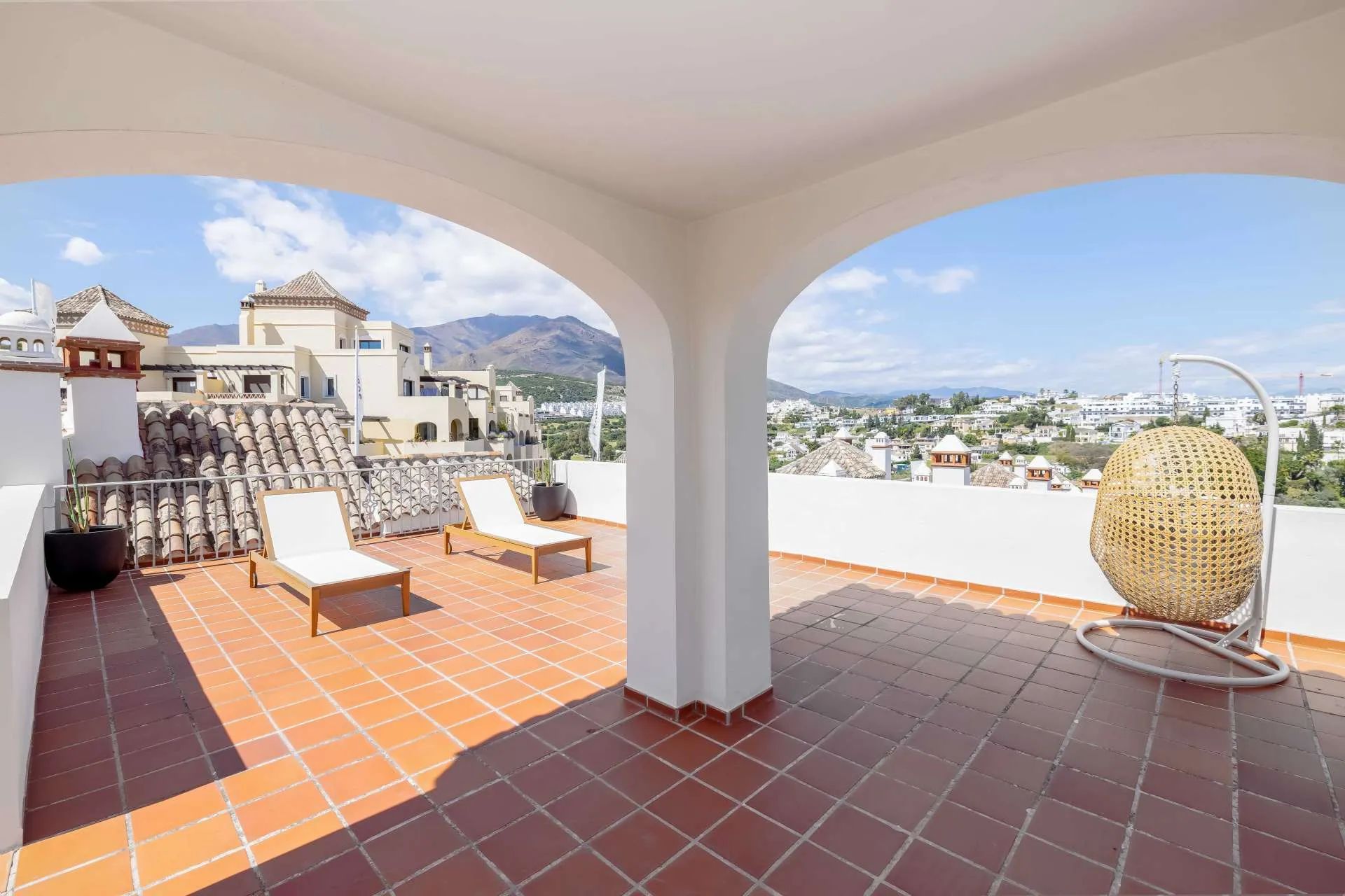 Wonen in een oase van licht, luxe en ligging – sleutelklaar aan de Costa del Sol foto 8