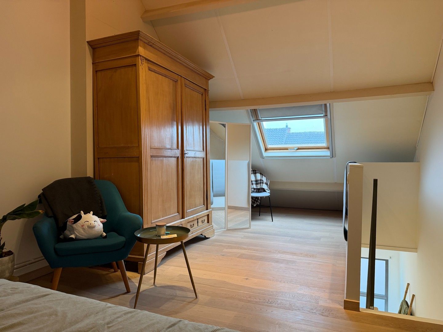 Moderne half open woning met 2 slaapkamers foto 16