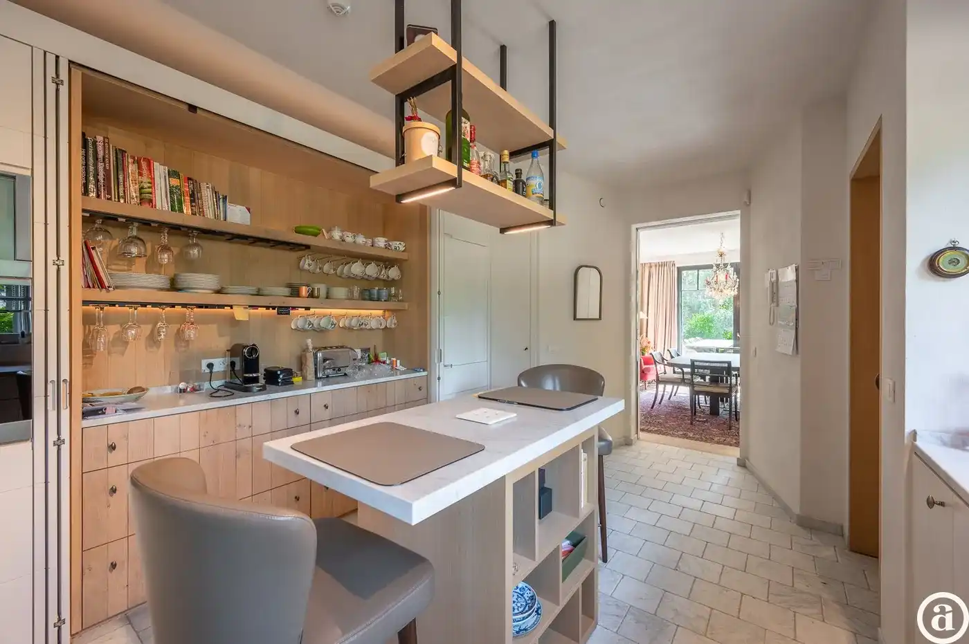 Prachtige villa met zwembad rustig gelegen in een paadje in hartje Zoute. foto 16