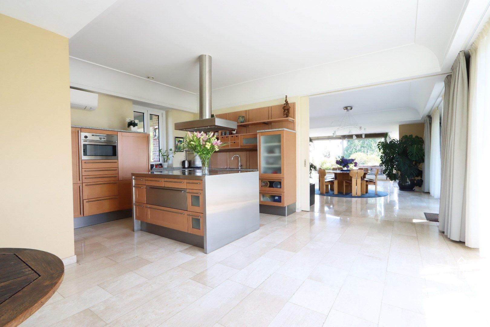 Exclusief penthouse met een daktuin/terras van 230m² foto 15