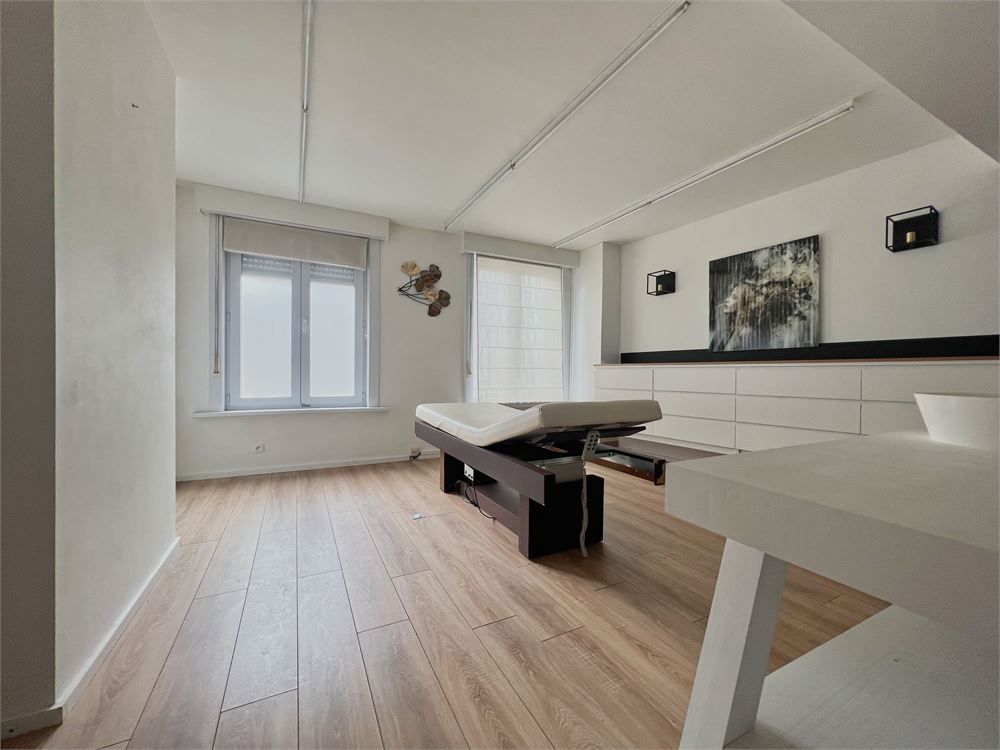 Handelspand met opp. van 170m² op toplocatie! foto 8