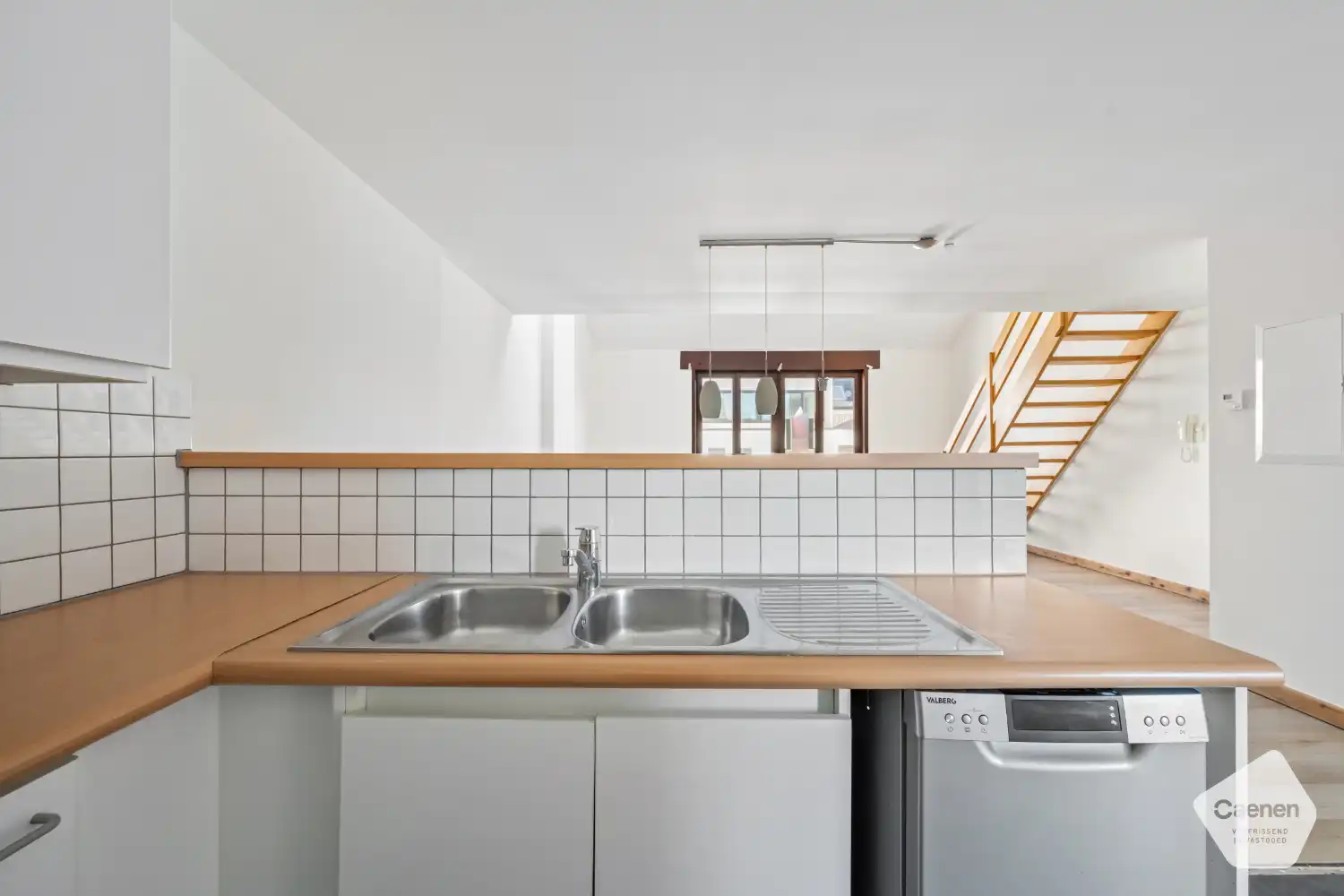 Opbrengsteigendom met 4 entiteiten pal in het centrum van Blankenberge foto 9