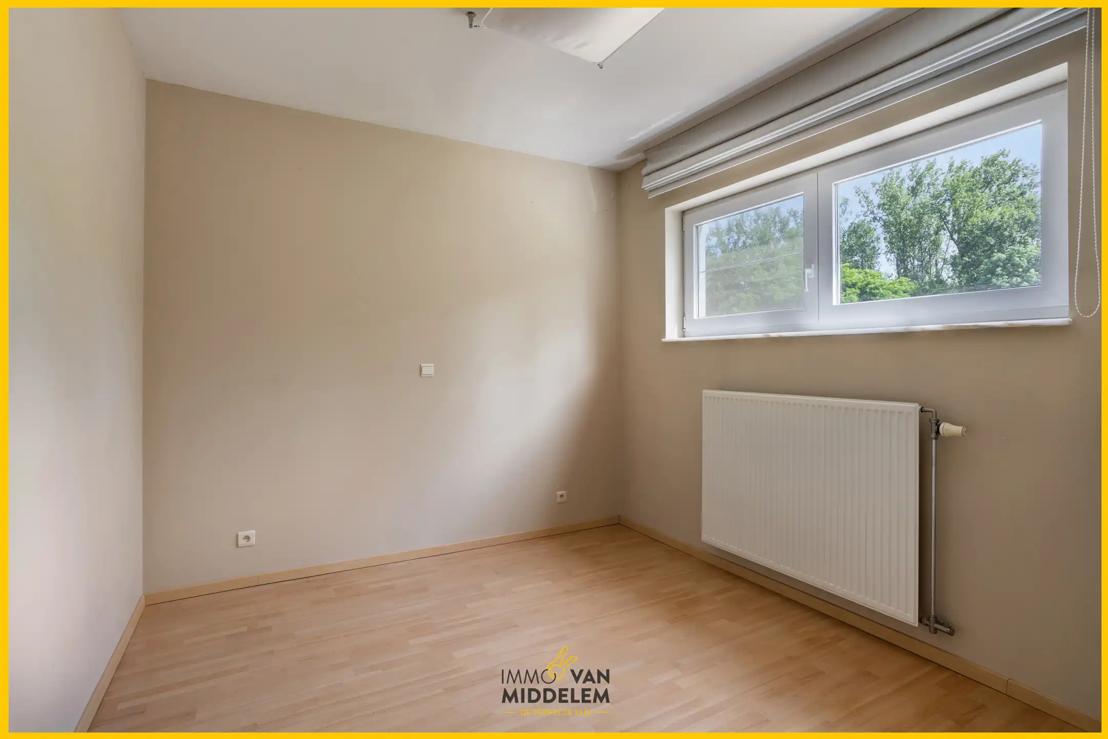 DUPLEXAPPARTEMENT MET 3 SLAAPKAMERS, GARAGE EN BERGING foto 17