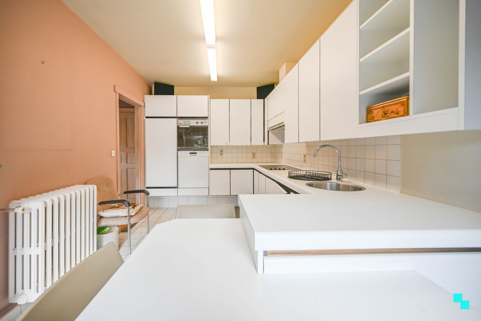 Bungalow met tuin in Harelbeke foto 11