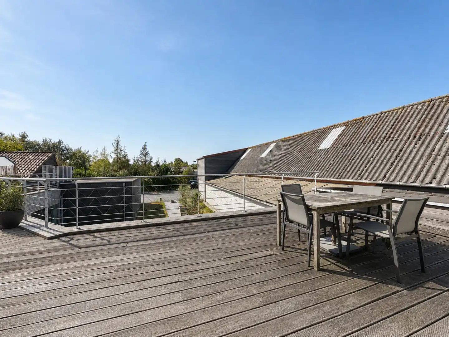 Ruim en energiezuinig 2slp appartement met zonnig terras nabij E40! foto 13