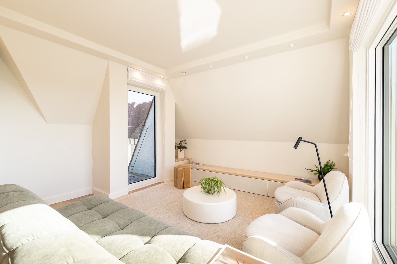 Stijlvol 1-slaapkamerappartement op de Wandeldijk foto 10