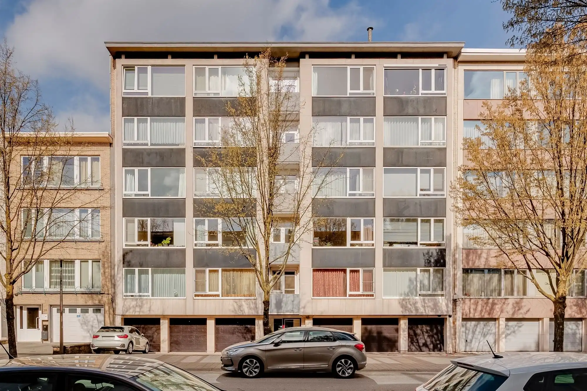 Ruim 3 Slaapkamer appartement vlakbij het Rivierenhof foto 2