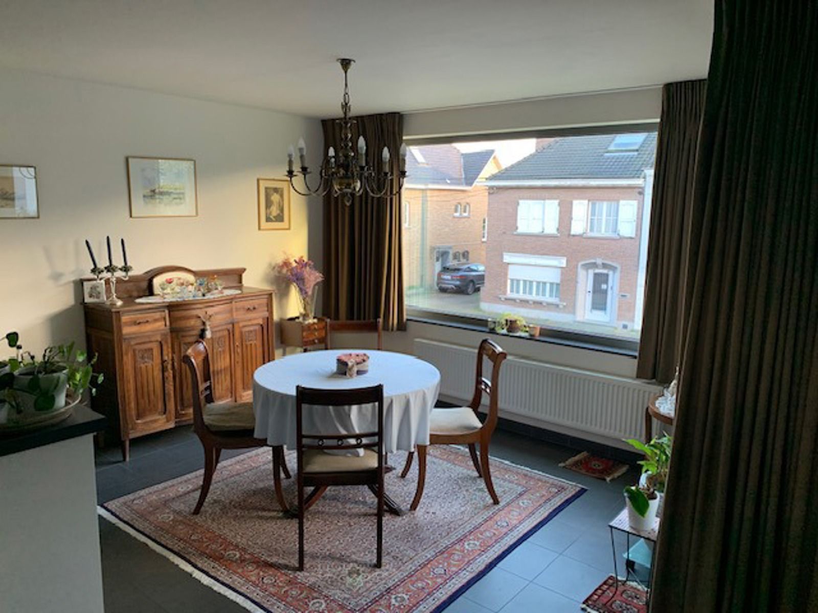 Instapklaar ruim en goed gelegen 2 slaapkamerappartement foto 13
