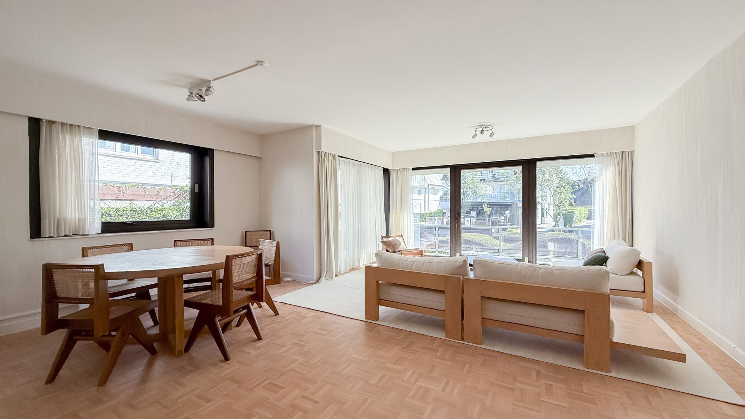 Hoekappartement met mooi terras, nabij het Albertplein... foto 6