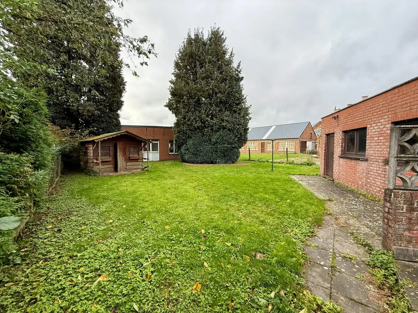 🏡 Te koop: te renoveren ruime villa met loods – unieke opportuniteit in Elst! foto 19