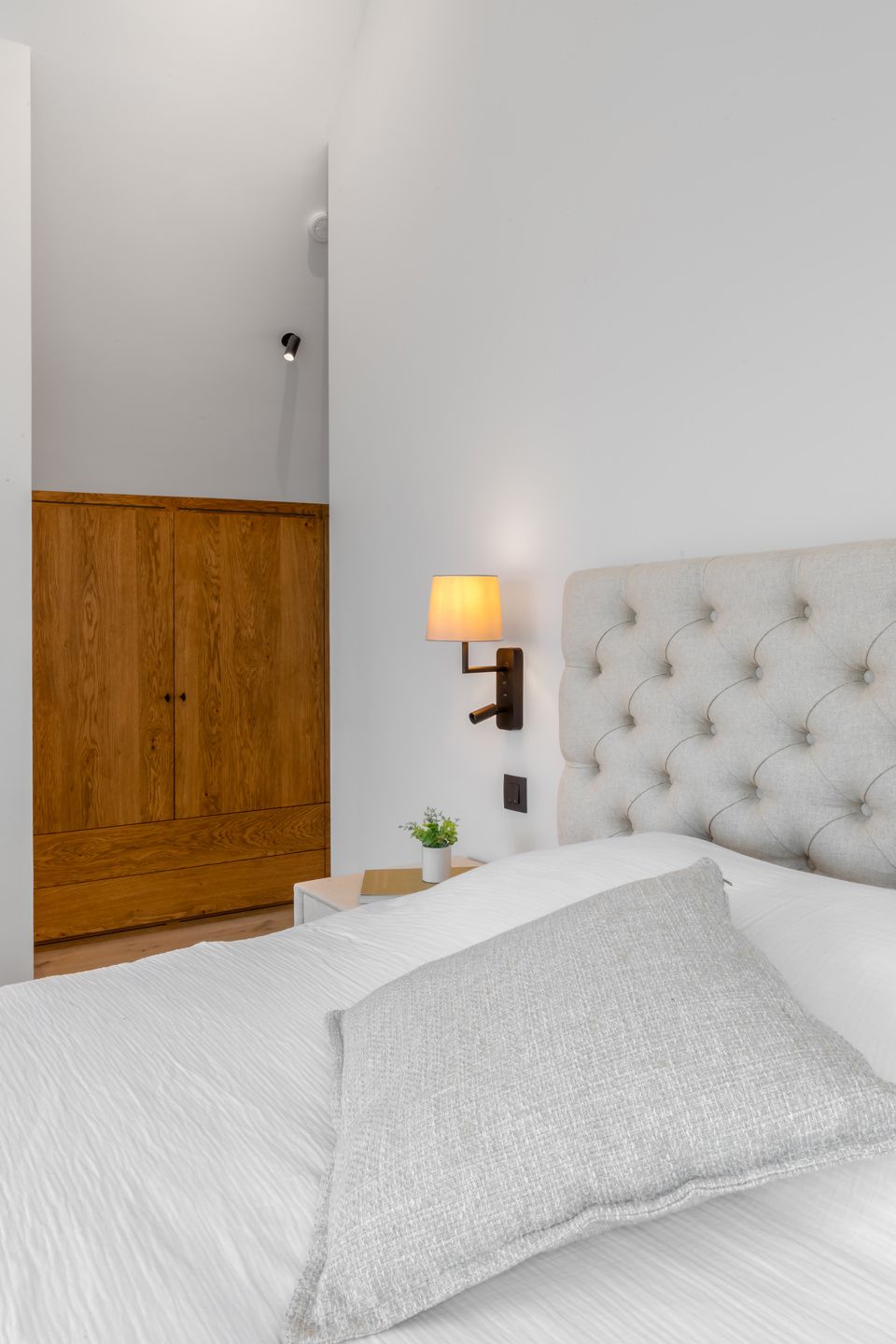 Penthouse met zeer ruim terras( 30m²), privé lift en spa foto 33