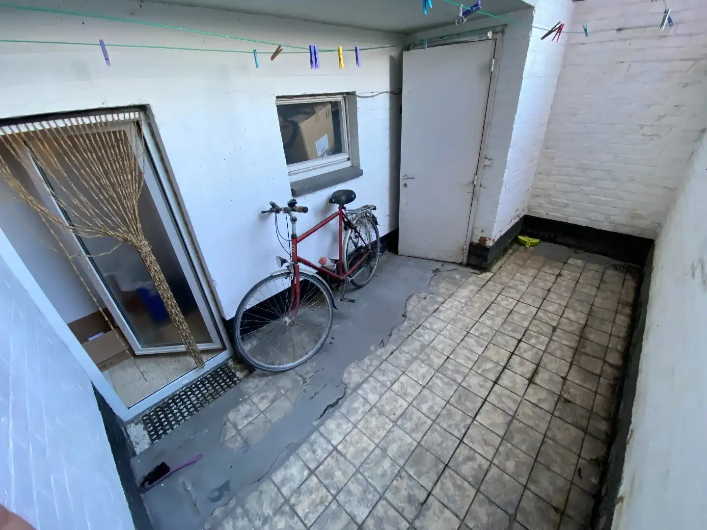 Gelijkvloers appartement met 2 slaapkamers en buitenkoertje in hartje Tongeren foto 16