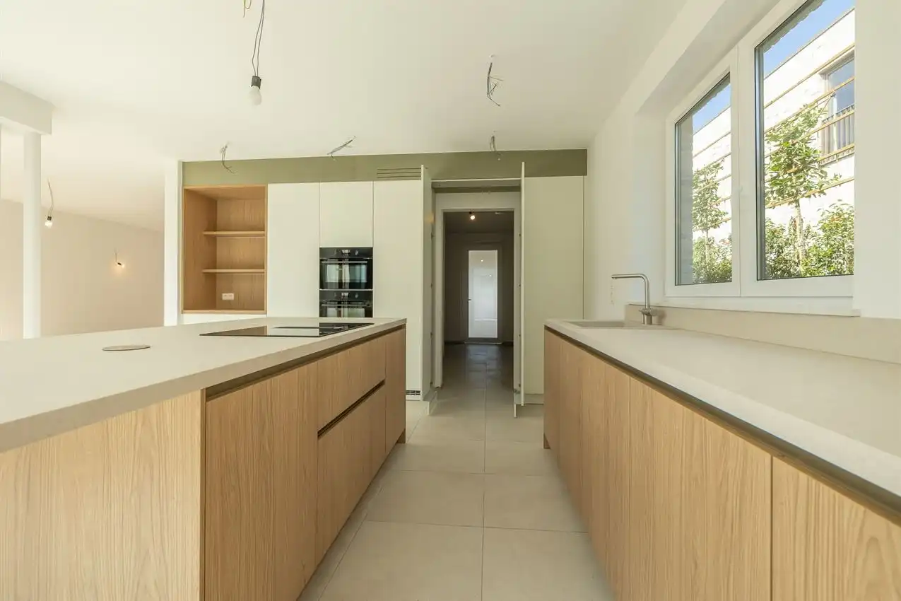 Instapklare nieuwbouwwoning met 4 slaapkamers, 2 badkamers en E-peil 9 foto 18