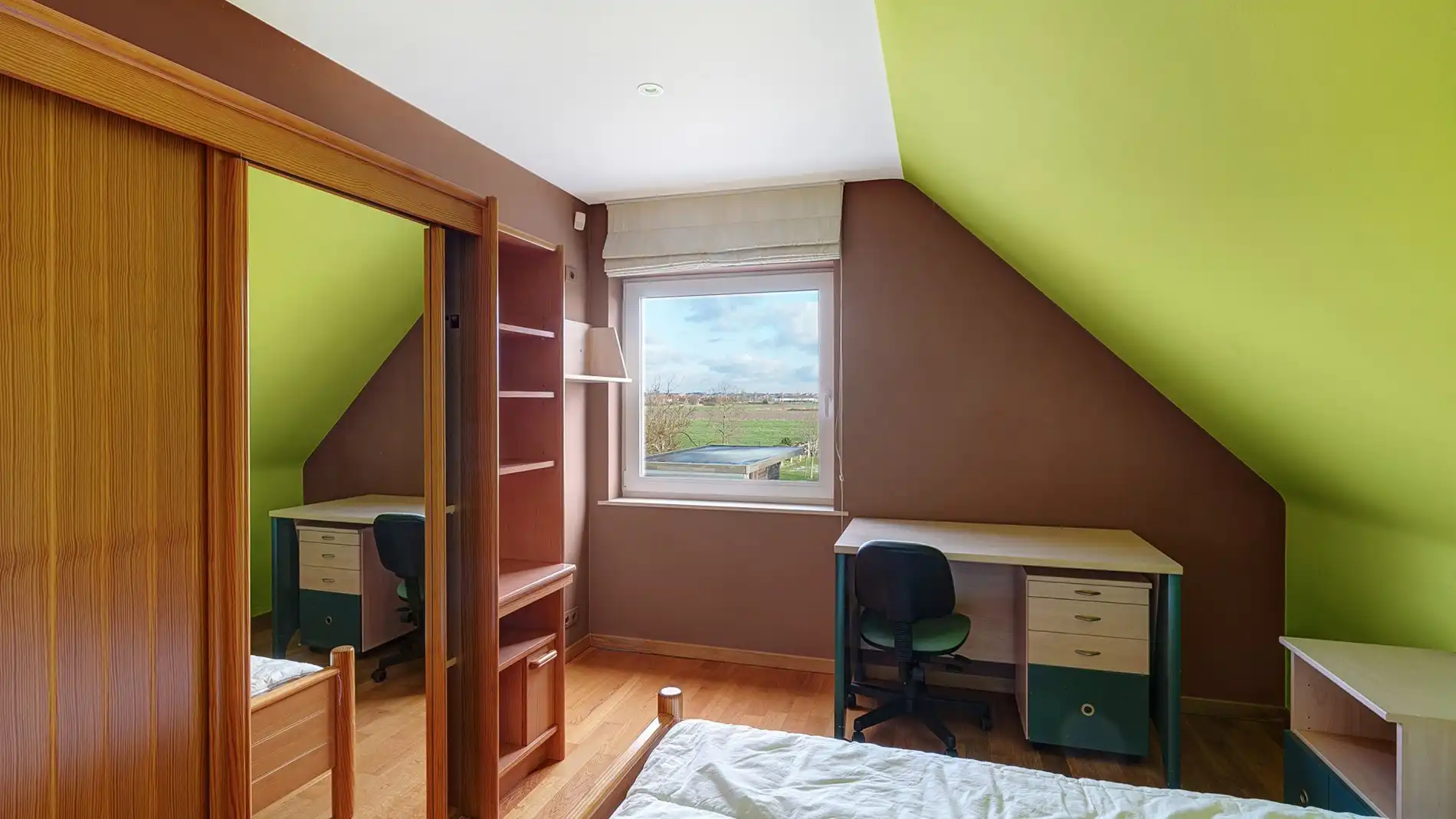 Rustig gelegen villa met grote tuin te Heist foto 27