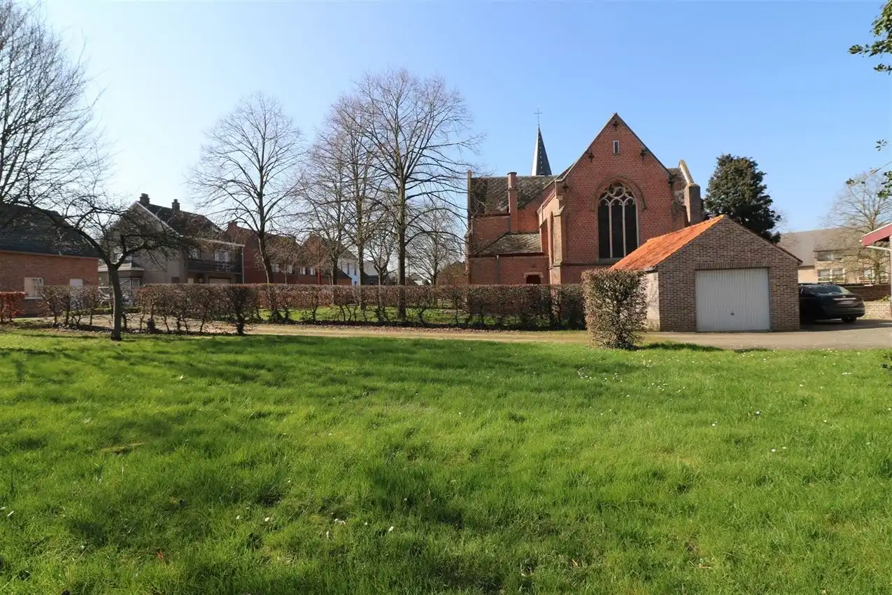 Prachtig, volledig vernieuwde woning met 3 slpk. foto 30