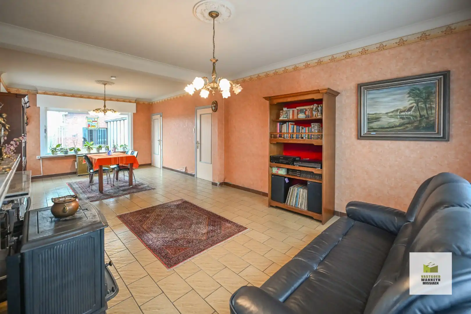 Te renoveren woning met 3 slpk, grote tuin en landelijk vergezicht op 608m2 foto 3