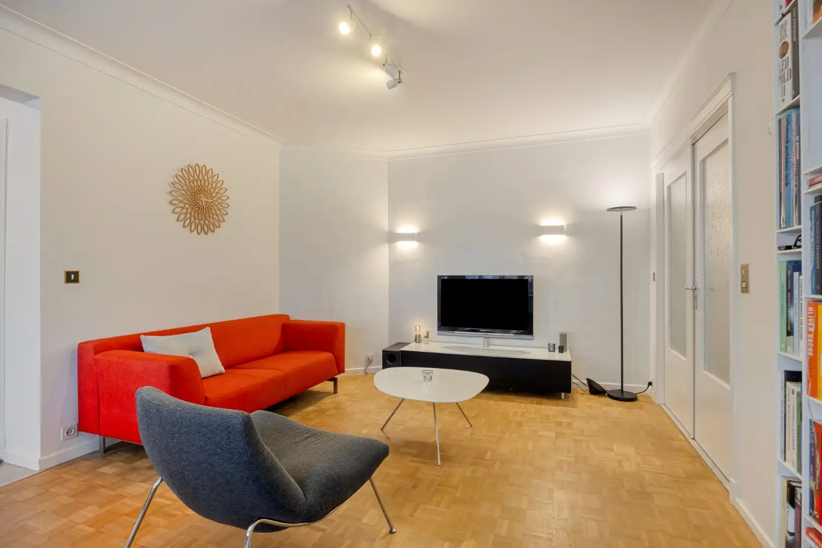 Goed gelegen appartement met 2 slaapkamers, terras, ondergrondse autostaanplaats en private kelderberging in Leuven! - EPC 98 kWh/m² - bewoonbare opp. 74 m² foto 6