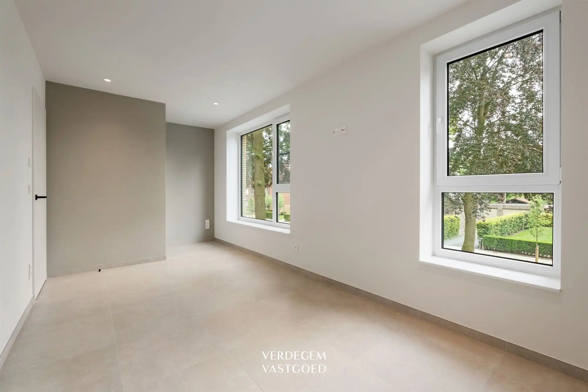 Hoogwaardige nieuwbouwvilla in uniek groen en tot in elk detail afgewerkt foto 15