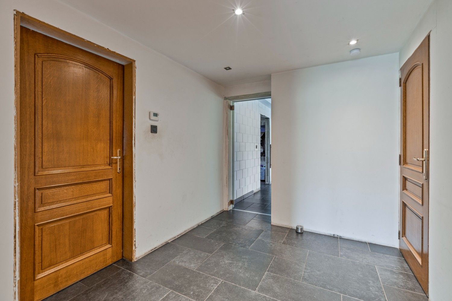 Grotendeels gerenoveerde woning met 5 slaapkamers! foto 18