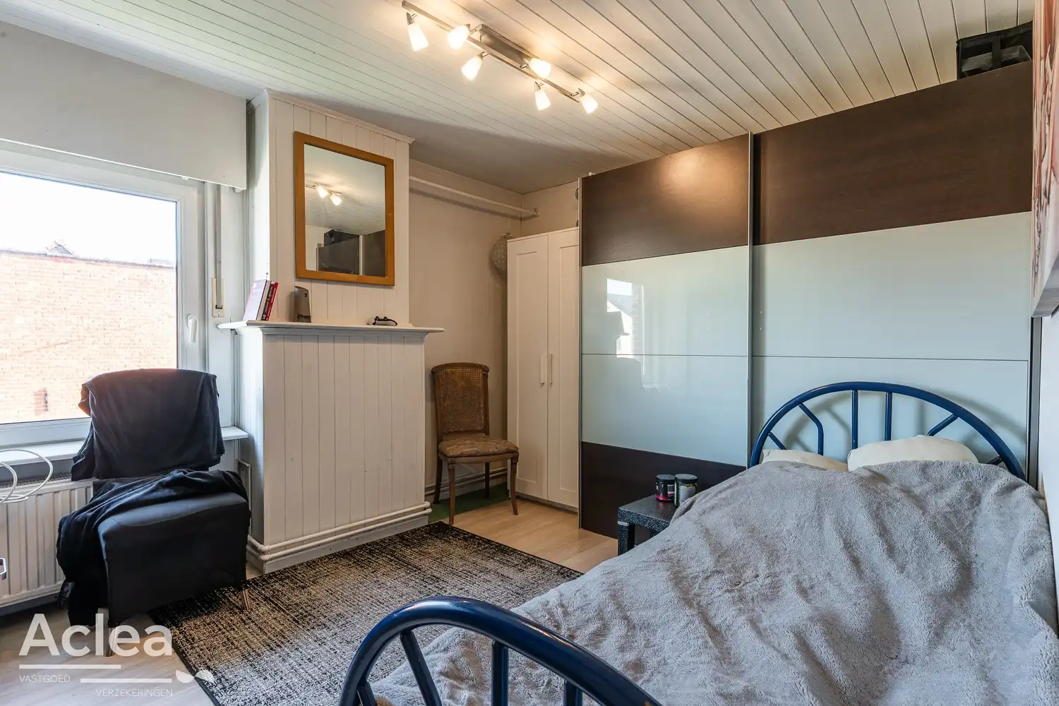 Halfopen woning met 3 slaapkamers, garage en leuke tuin in Sleidinge foto 17