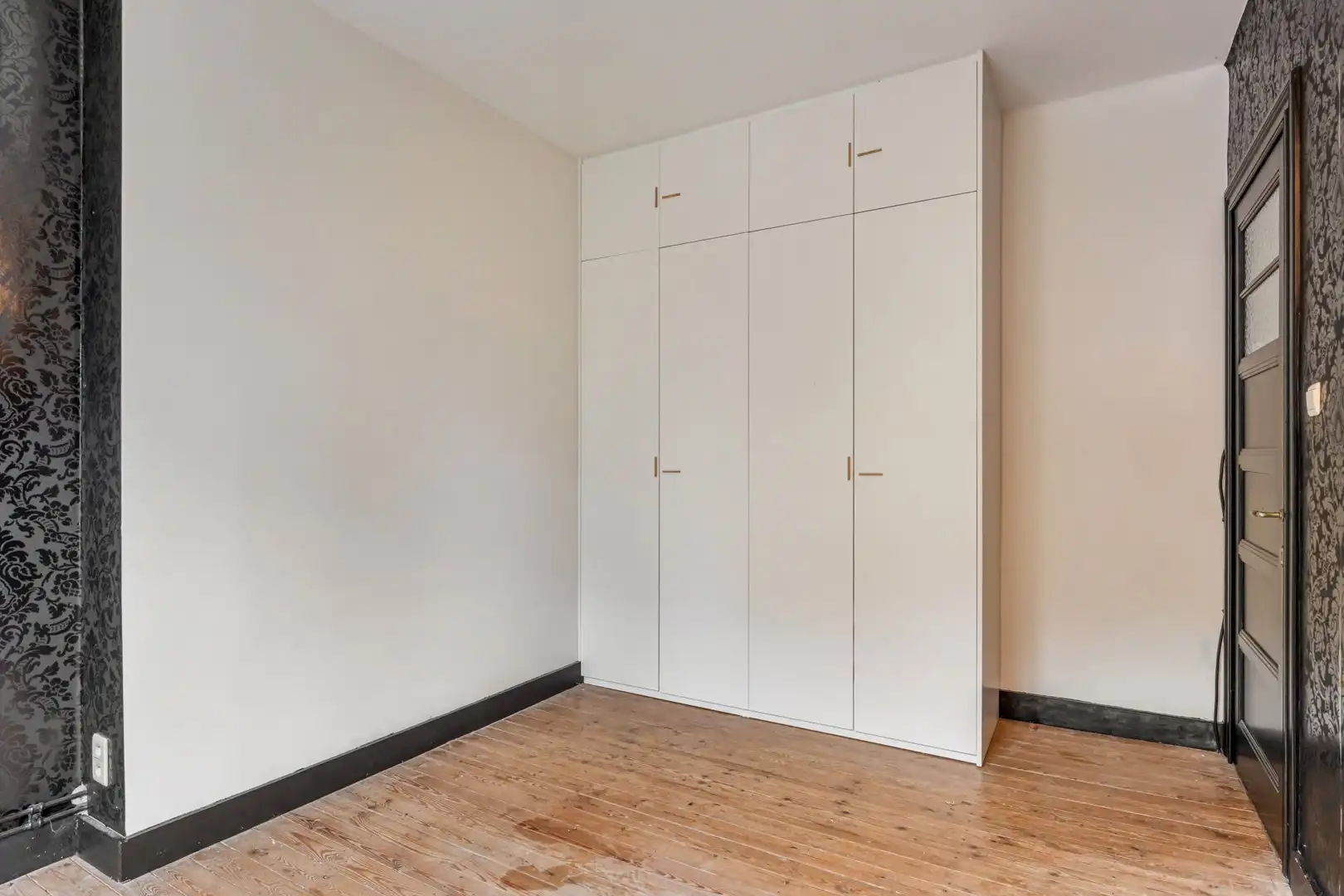 Karaktervol, 1-slaapkamerappartement te koop in Kessel-Lo. foto 13
