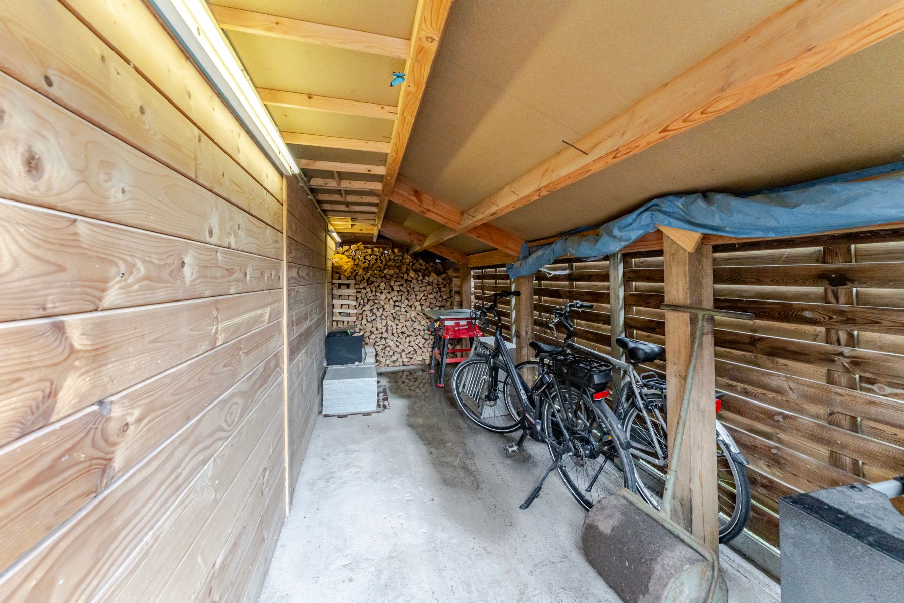 Instapklare villa in rustige straat foto 28