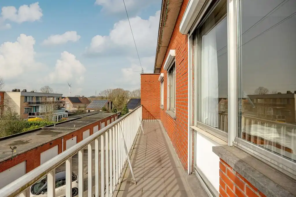 Appartement met 3 slaapkamers, zonnig terras en garagebox foto 12